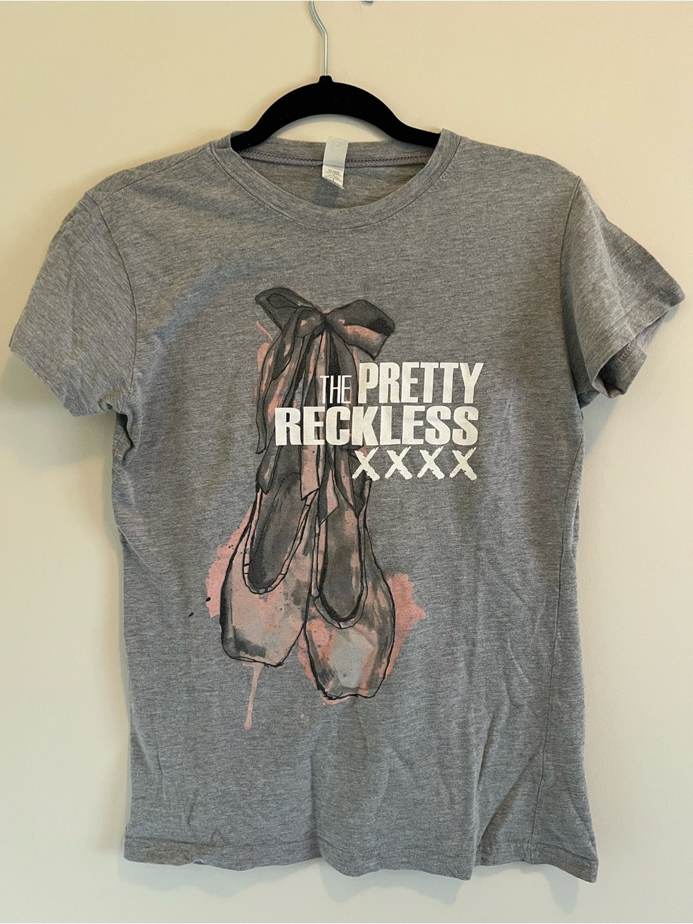 The Pretty Reckless Women's Gray Graphic Tee - Pink Ballet Shoes